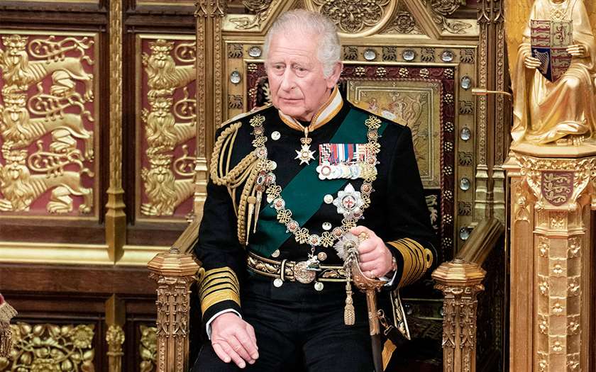 Карла III официально вступил на британский престол