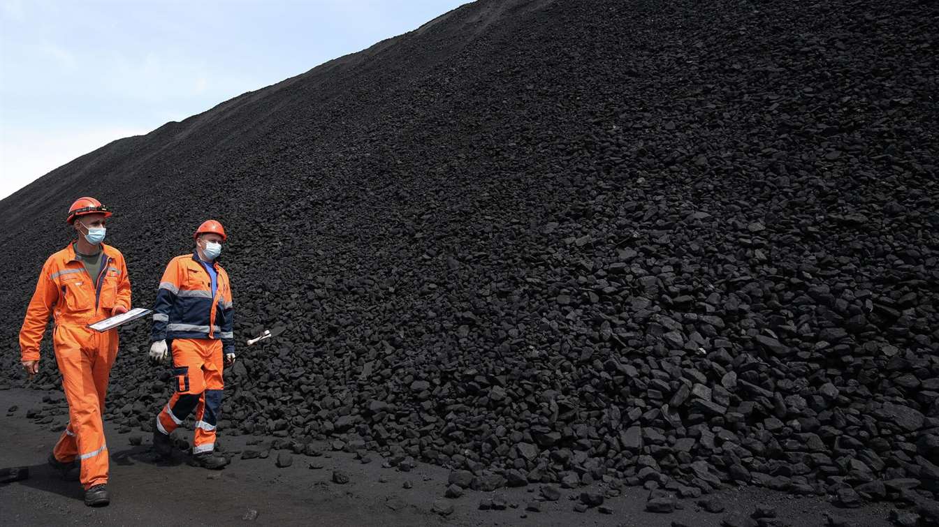 Эмбарго Евросоюза на импорт российского угля вступило в силу