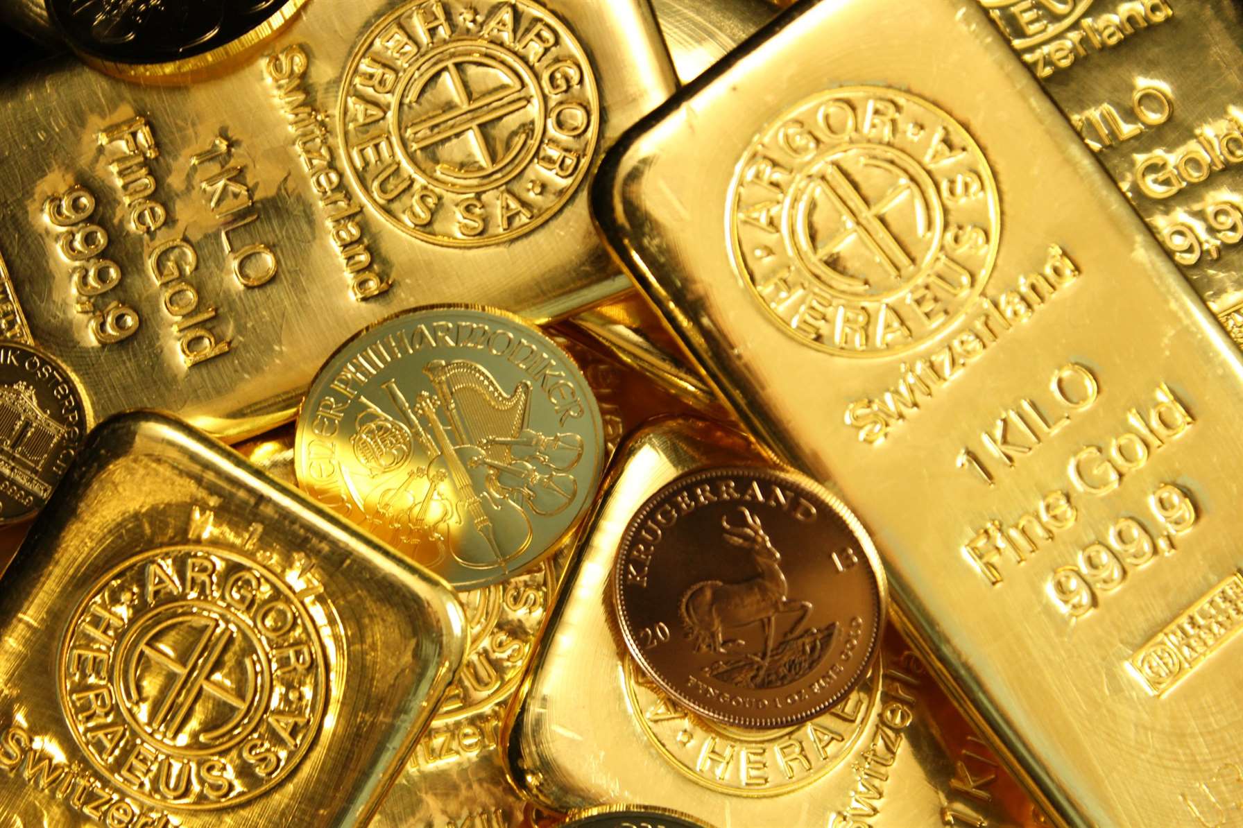 ОАЭ стали ключевым хабом торговли российским золотом