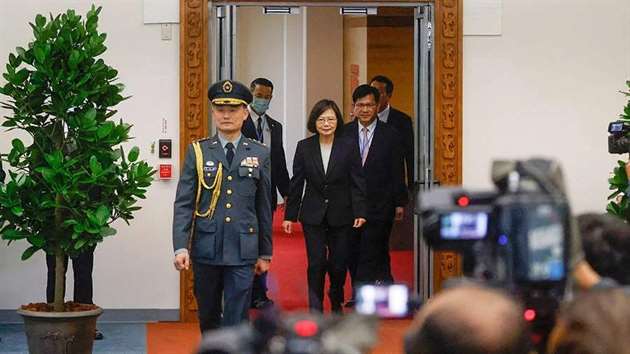 Глава Тайваня прибыла в США, чтобы просить помощь