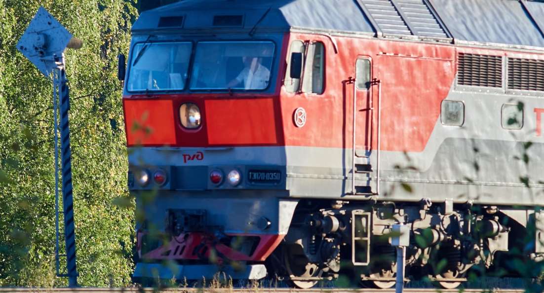 Херсонская область сможет возобновить железнодорожное сообщение с Крымом к середине мая
