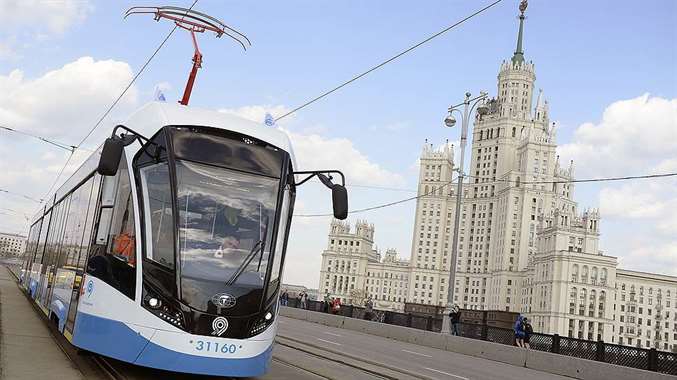 В России комплексно обновят трамваи и электробусы