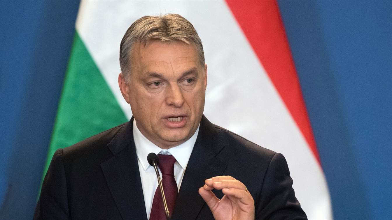 Премьер Венгрии назвал интересантов затягивания конфликта на Украине