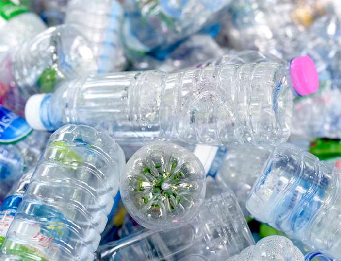 В России смогут производить качественные теплоизоляционные материалы из использованных пластиковых бутылок