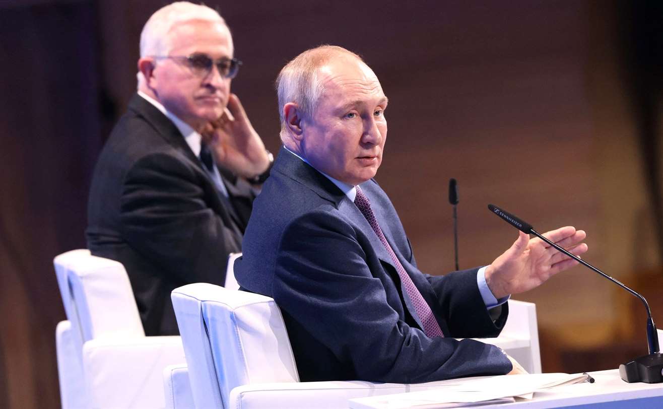 Итоги первого дня Съезда РССП-2023: Путин настроил бизнес на ответственность, а Шохин озвучил проблемы