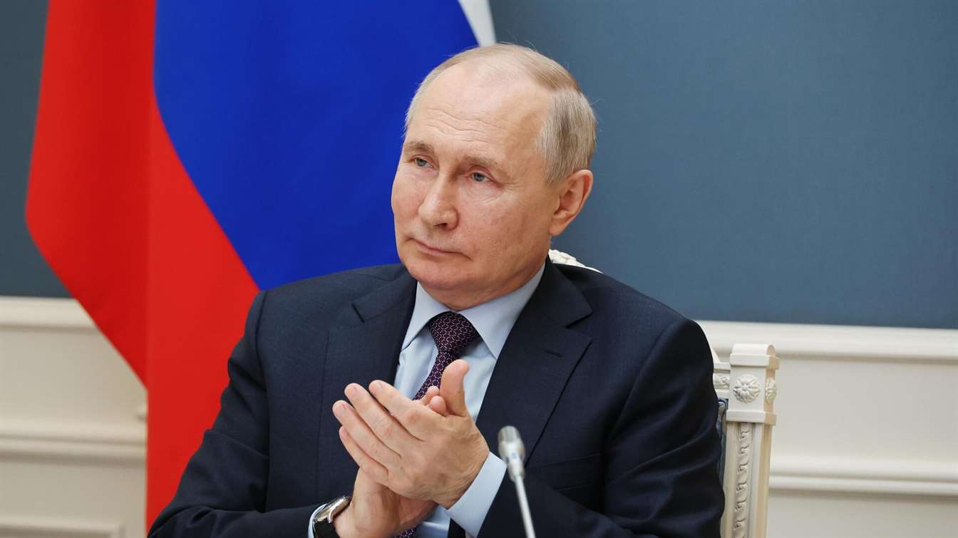 Путин отменил визовый режим для граждан Грузии и снял запрет на авиаперелеты