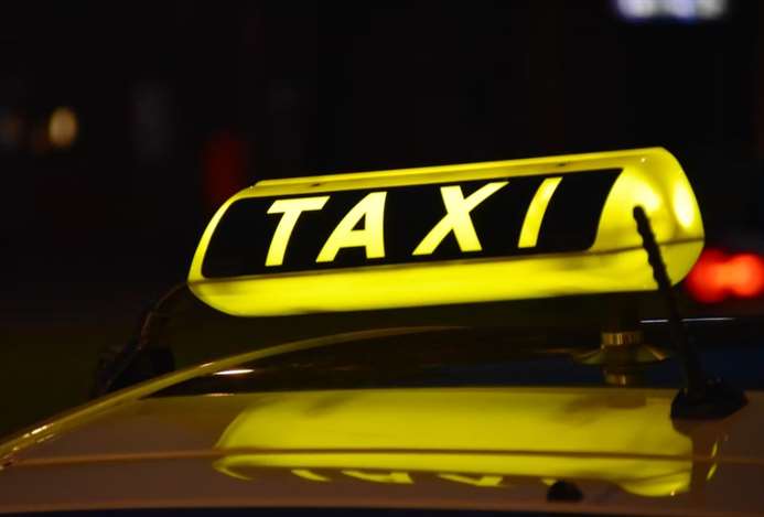 До 1 декабря таксисты обязаны передать информацию в федеральную систему ФГИС