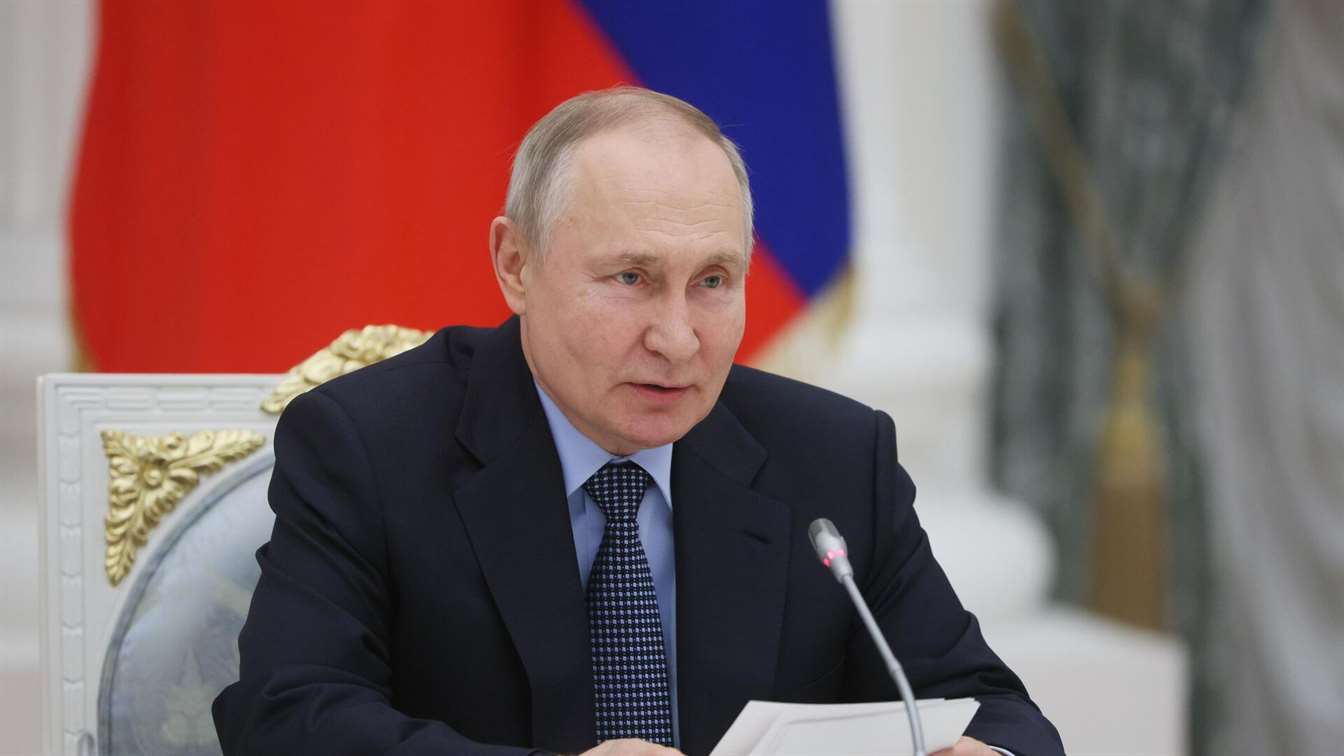 Путин подписал закон о госязыке, регулирующий употребление иностранных слов