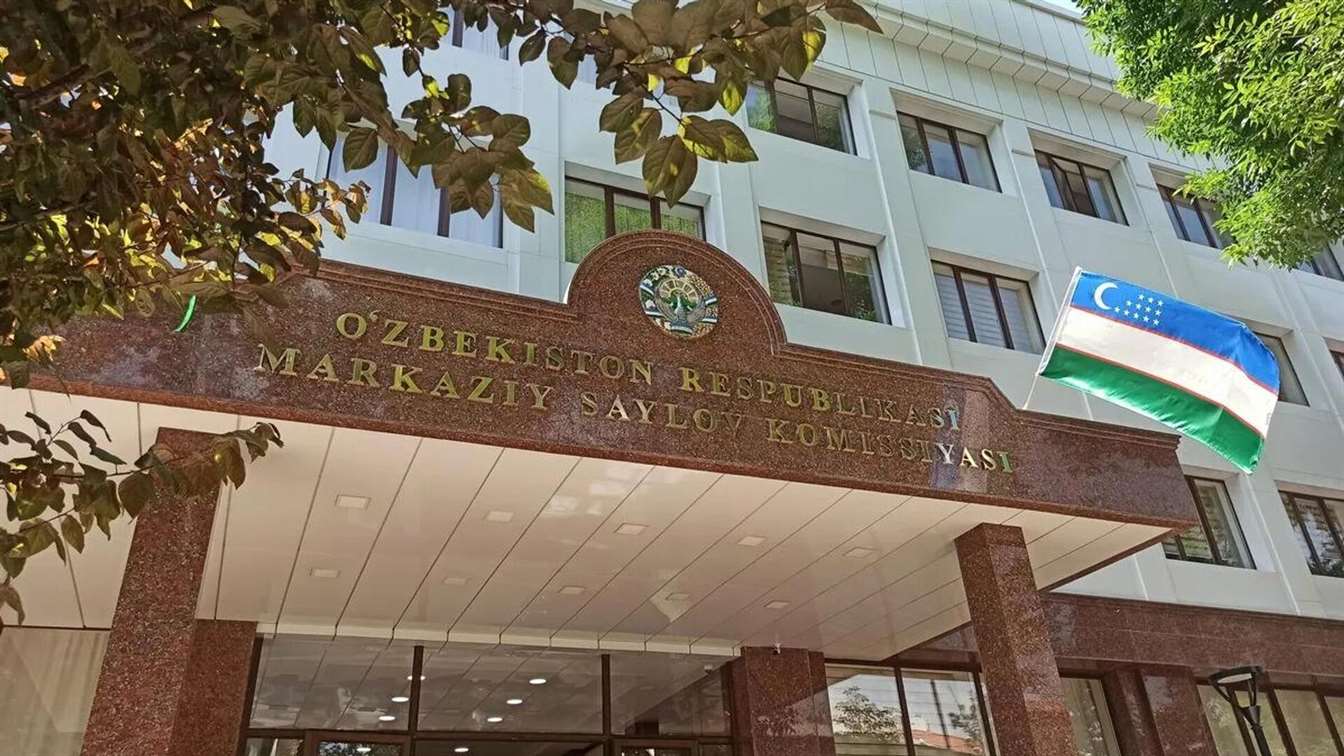 ЦИК Узбекистана объявил о состоявшемся референдуме по новой конституции