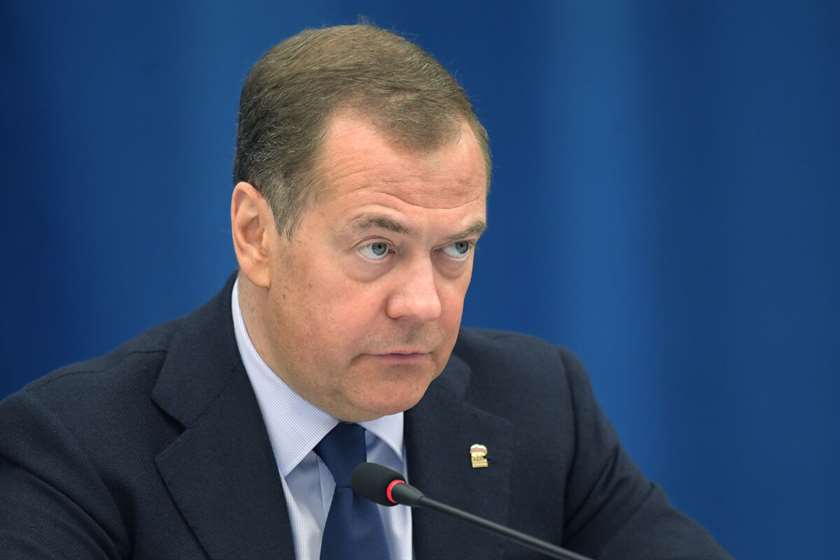 Медведев не исключил присоединения Абхазии и Южной Осетии к России