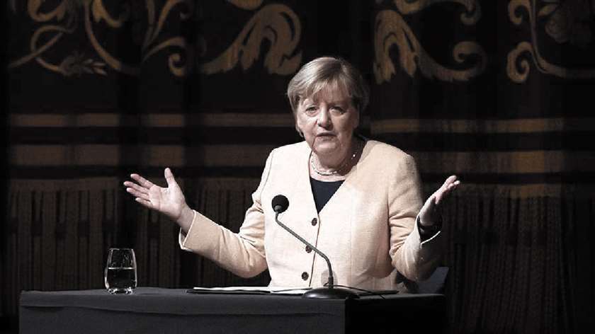 Меркель раскритиковали за дискредитацию Минских соглашений