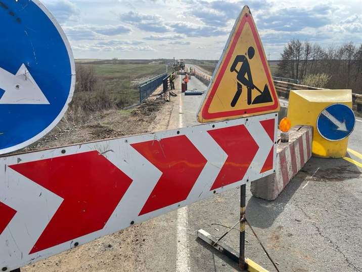 В Оренбургской области ведут ремонт десяти мостов
