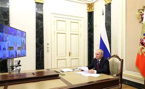 Путин обсудил с кабмином доступность товаров в новых регионах России