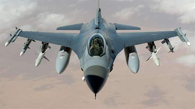 Украинские военные готовятся к использованию F-16 против России